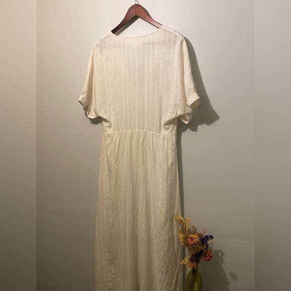 Pink Martini size M white dress with pockets - Picture 2 of 2